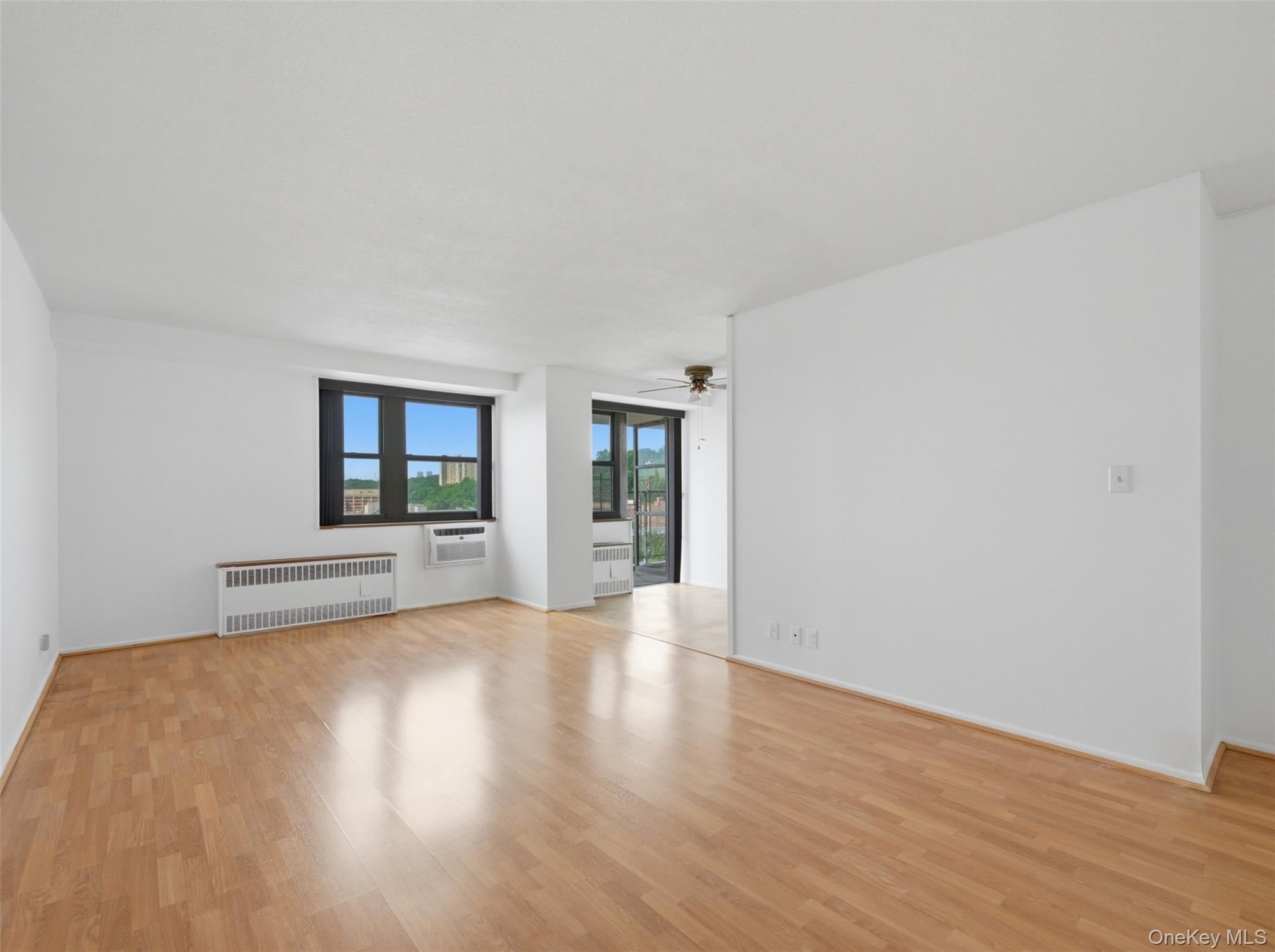 290 W 232nd Street 11E - Photo 4