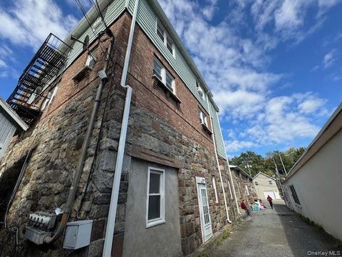 13 Mountain Avenue Highland Falls NY 10928