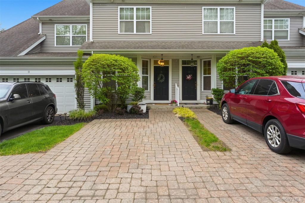Photo of 15 High Ridge Lane, Middletown, NY 10940 (MLS # 996214)