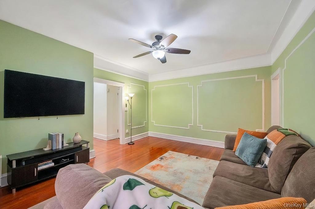 83-64 Talbot Street 3A