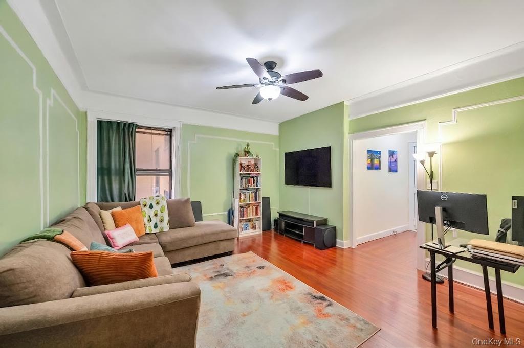 83-64 Talbot Street 3A
