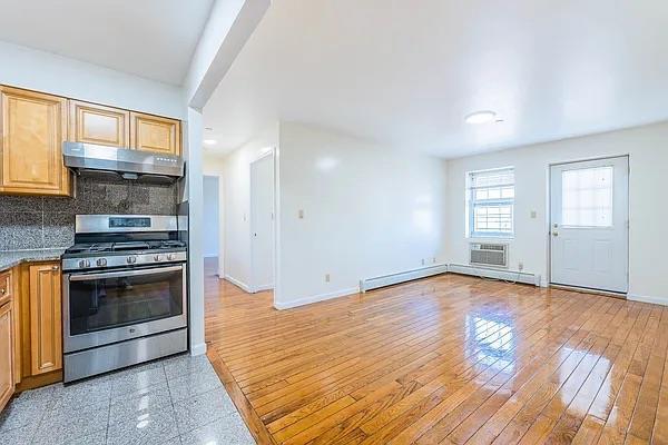 35-06 Leavitt Street #6C, Flushing, New York image 3