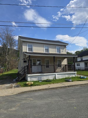 6 BROADHEAD ST, ELLENVILLE, NY 12428 - Image d8caf2c73c8236023bd98ccfd1906253/1165902151