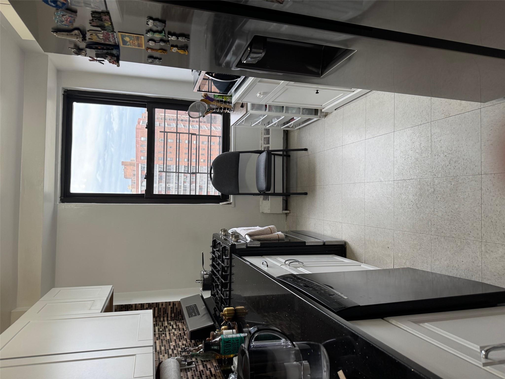 61-15 98th St #16K, Rego Park, New York image 5