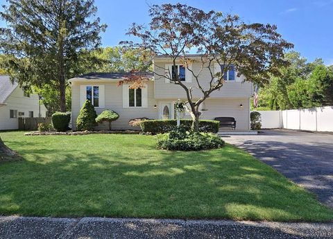 76 Skylark Drive Holtsville NY 11742