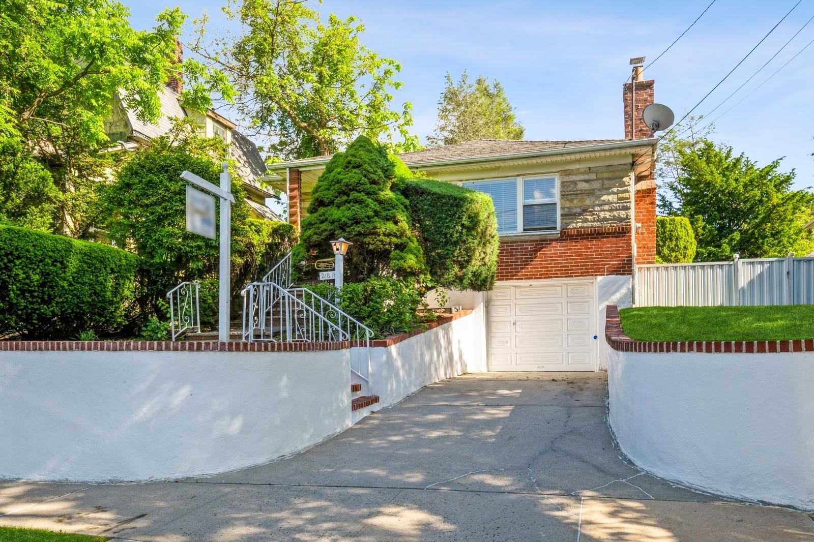Property for Sale at 36th Avenue, Bayside, Queens, NY - Bedrooms: 3 
Bathrooms: 2 
Rooms: 5  - $1,200,000