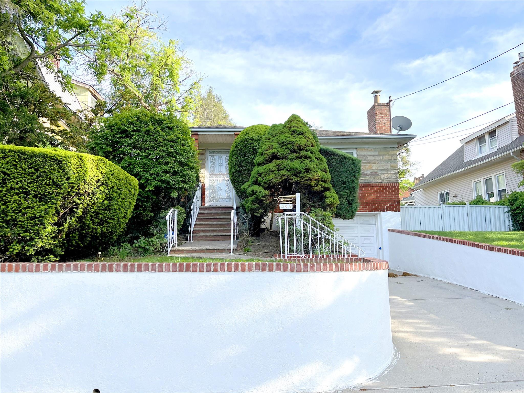 Property for Sale at 36th Avenue, Bayside, Queens, NY - Bedrooms: 3 
Bathrooms: 2 
Rooms: 5  - $1,200,000