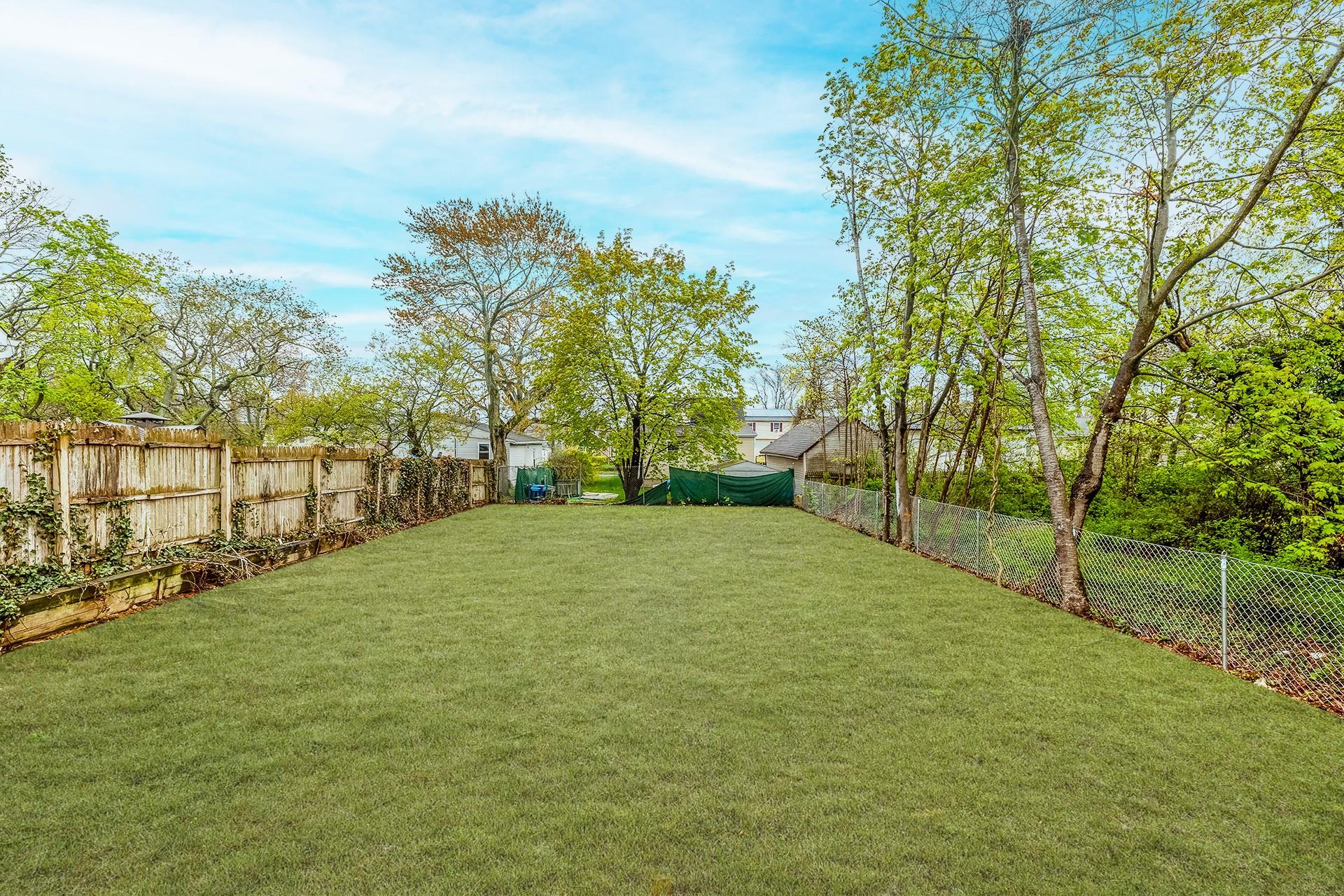 32 Grand Boulevard, Wyandanch, New York image 23