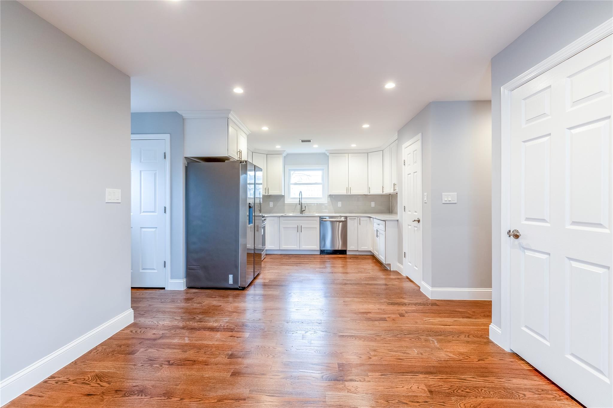 32 Grand Boulevard, Wyandanch, New York image 19