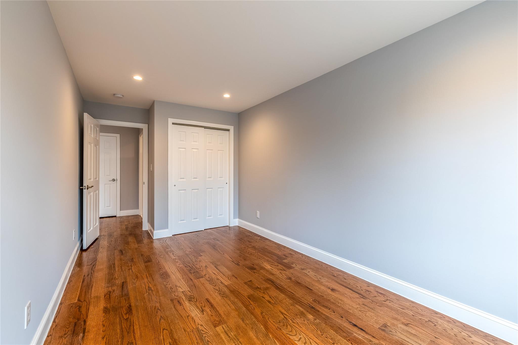 32 Grand Boulevard, Wyandanch, New York image 9