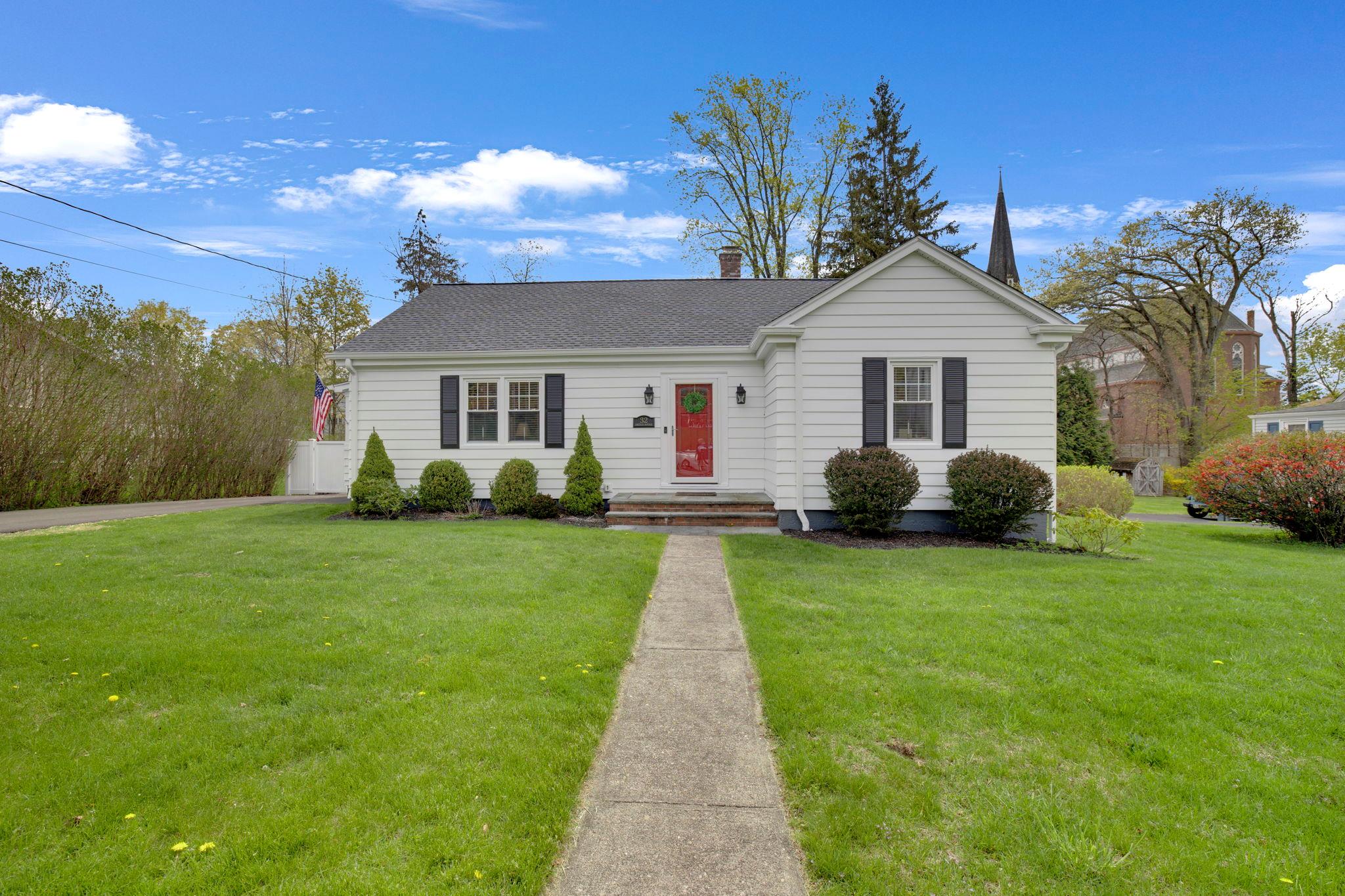 32 Lincoln Avenue, Goshen, New York image 2