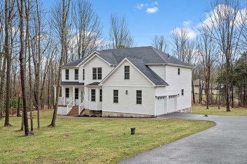 Homes For Sale - 159 Rombout Road<br/> Poughkeepsie, NY 12603