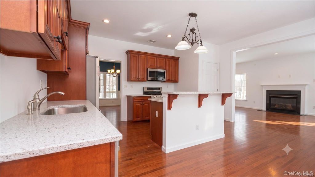 Photo of 5 Harrier Ridge Drive, Wallkill, NY 12589 (MLS # 1028418)