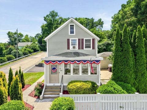 Homes For Sale - 229 Tate Avenue<br/> Buchanan, NY 10511