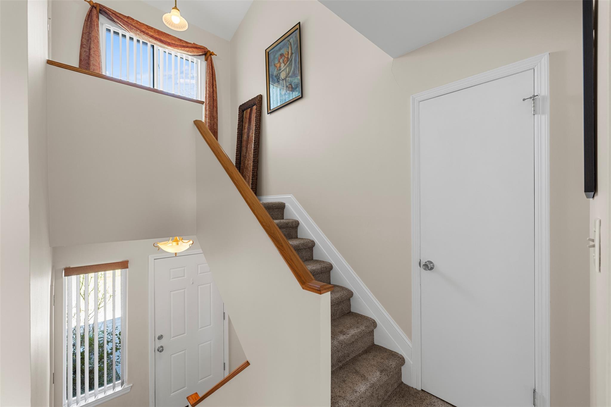 100 Marian Court, Warwick, New York image 20