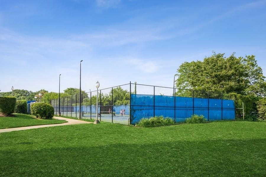 18-15 215th St #17H, Bayside, New York image 33