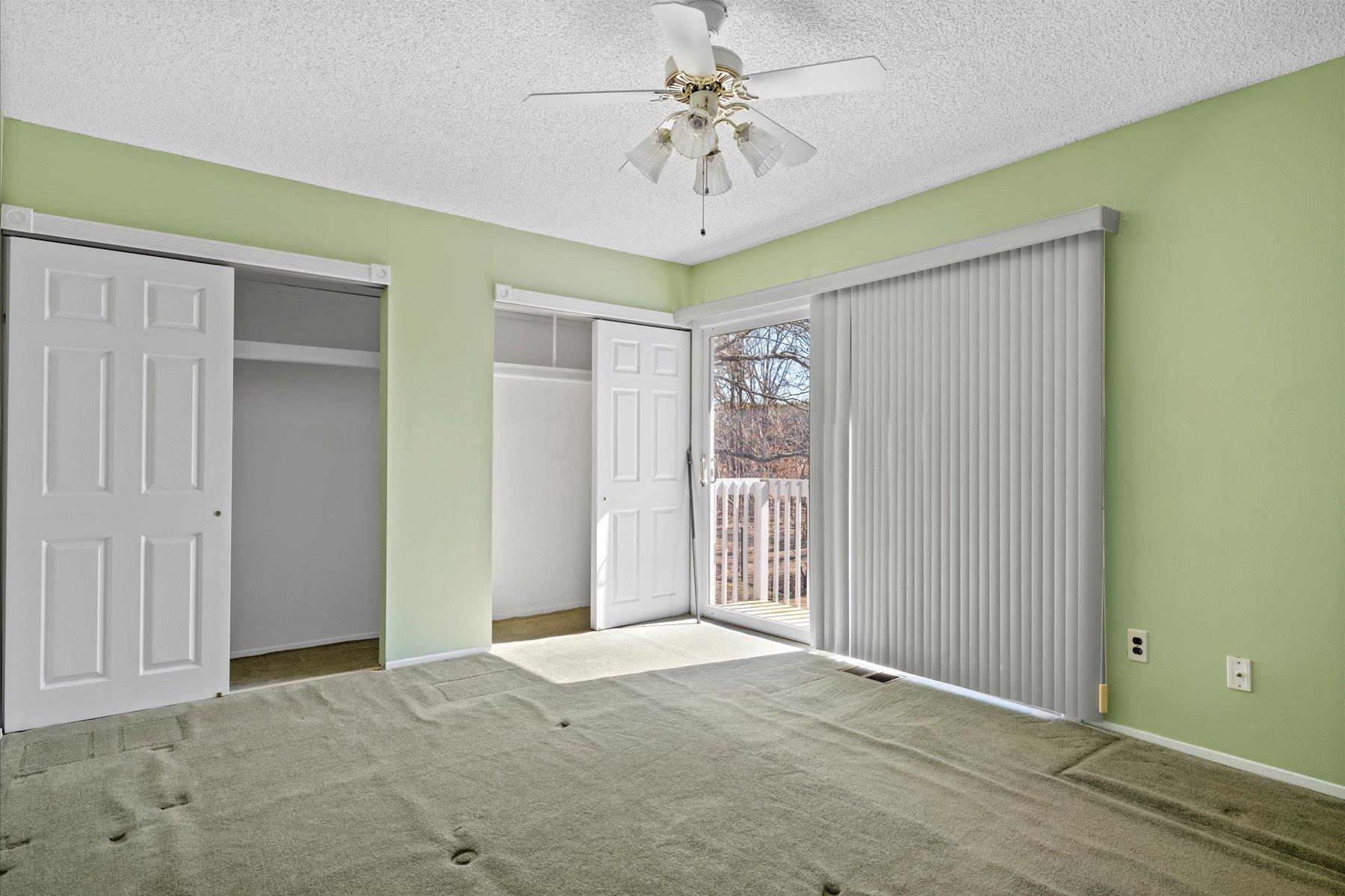 208 Springmeadow Drive #B, Holbrook, New York image 10