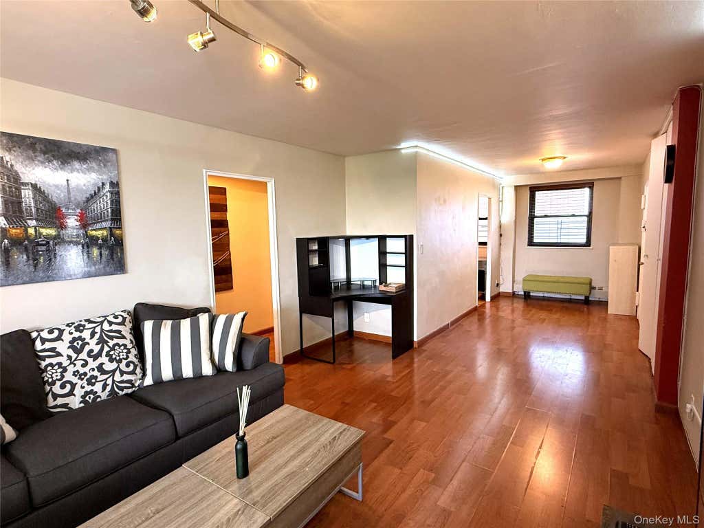 Photo of 61-25 98th Street #9F, Rego Park, NY 11374 (MLS # 1013296)