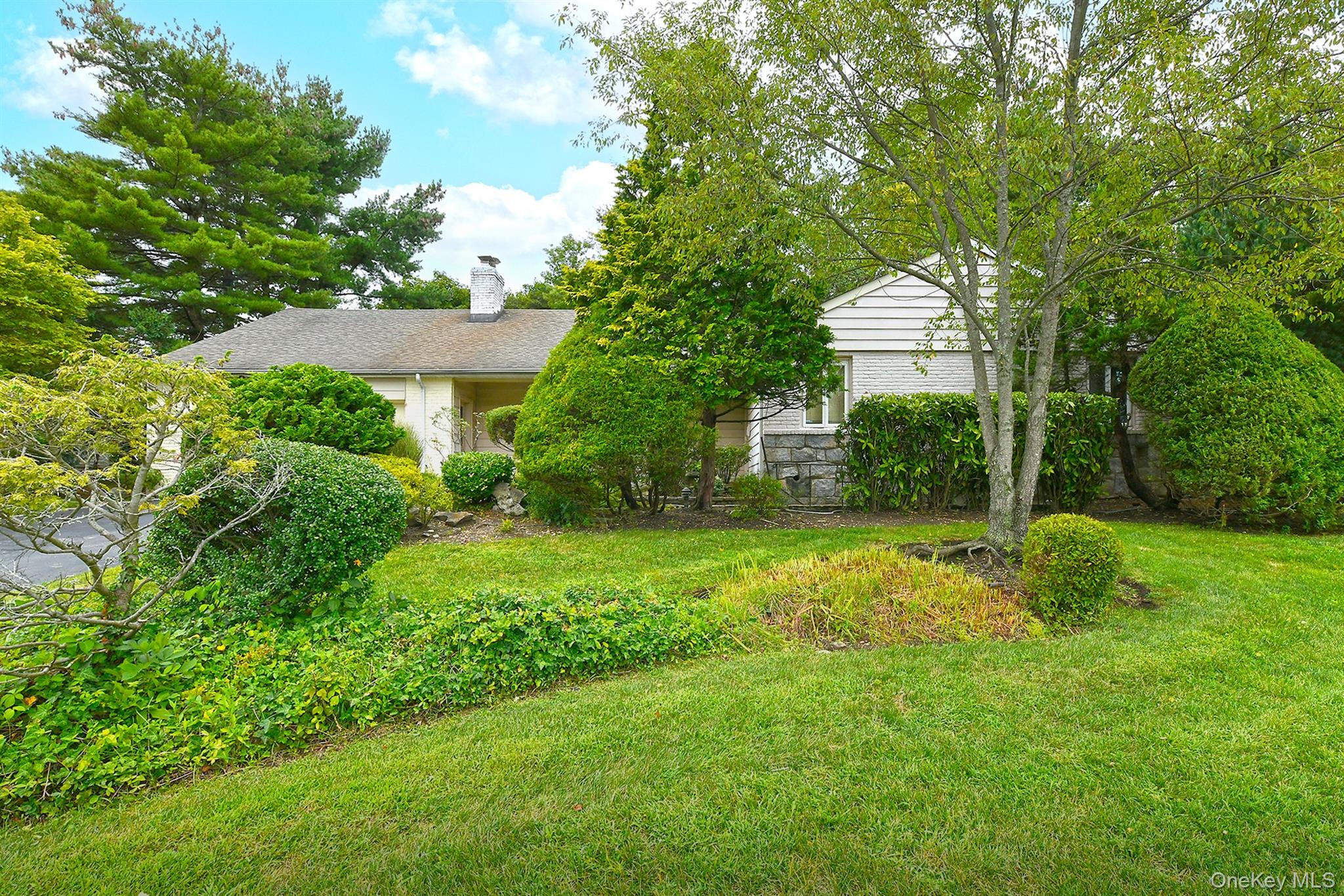 8 South Drive