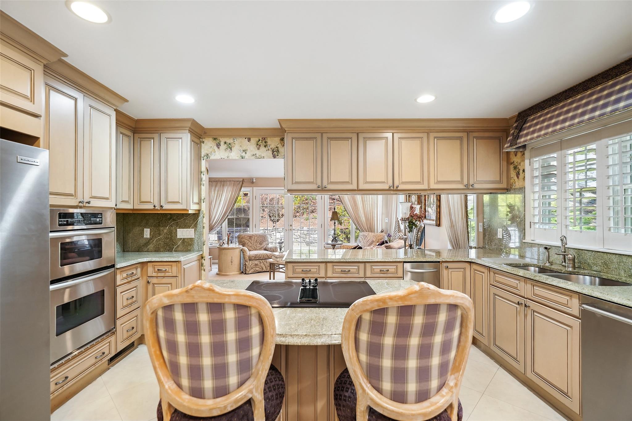 5 Avery Court, West Harrison, New York image 14