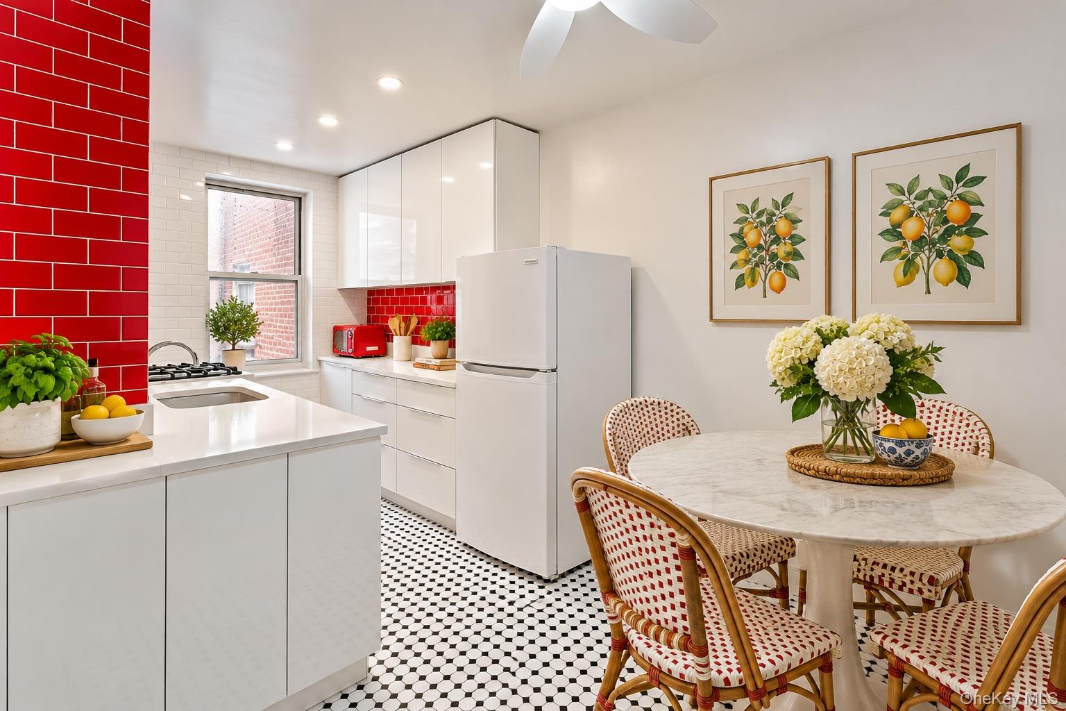 2 Louisiana Avenue 2D