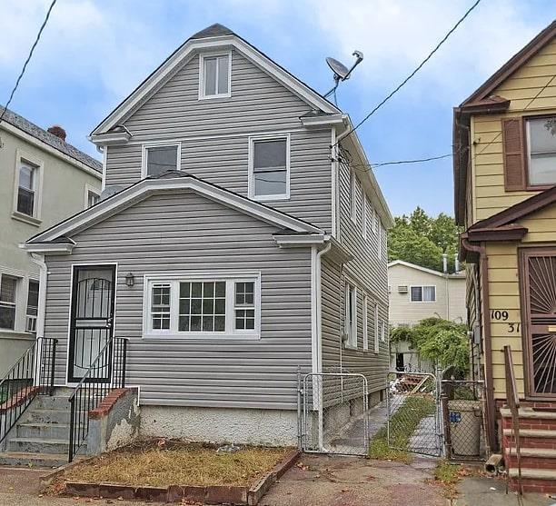 Property for Sale at 156 Street, Jamaica, Queens, NY - Bedrooms: 3 
Bathrooms: 2 
Rooms: 5  - $799,000
