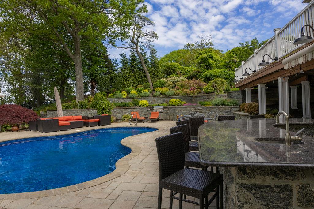 12 Sunset Path, Port Jefferson, New York image 7