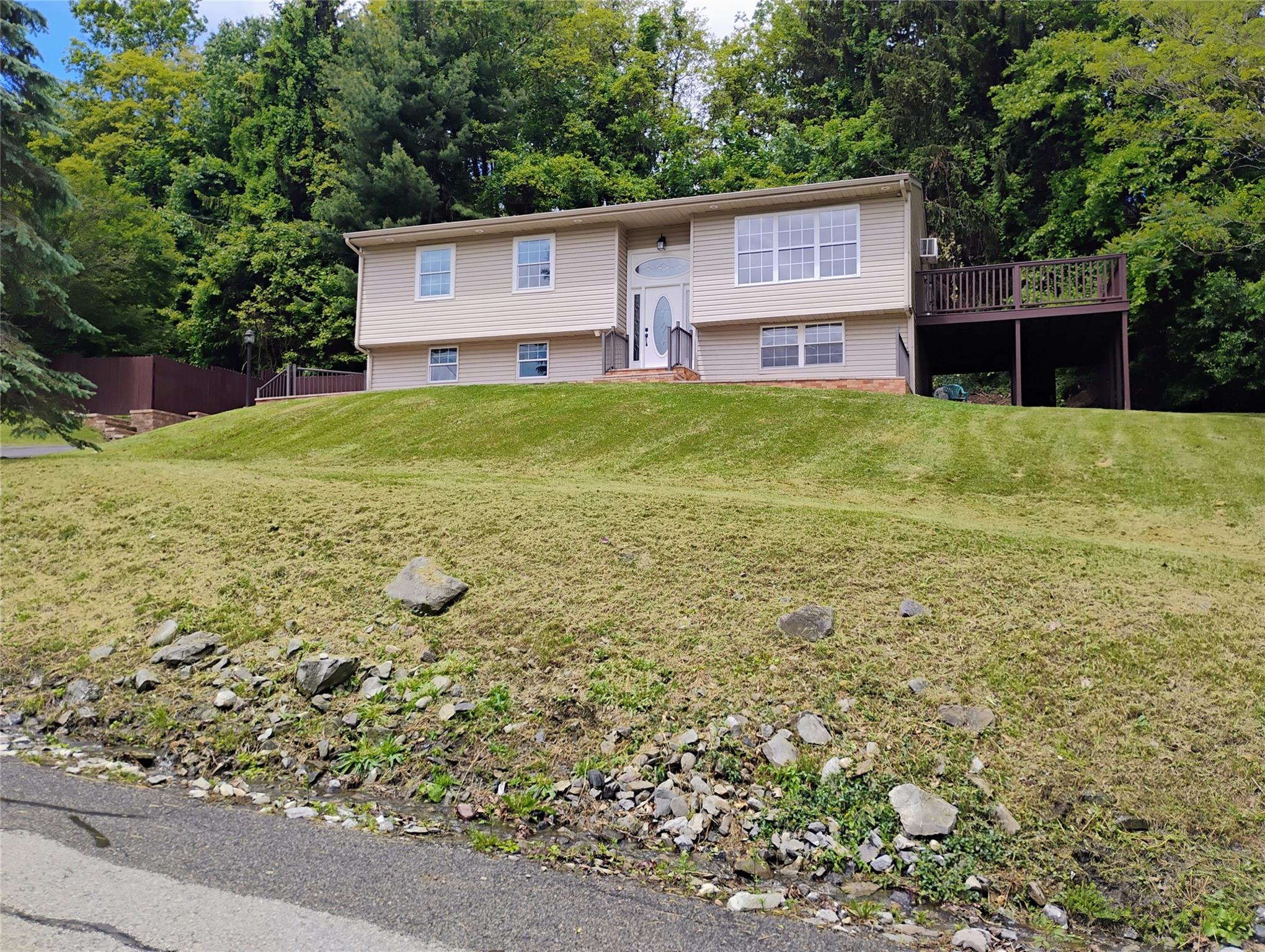 144 Reservoir Road, Marlboro, New York image 2