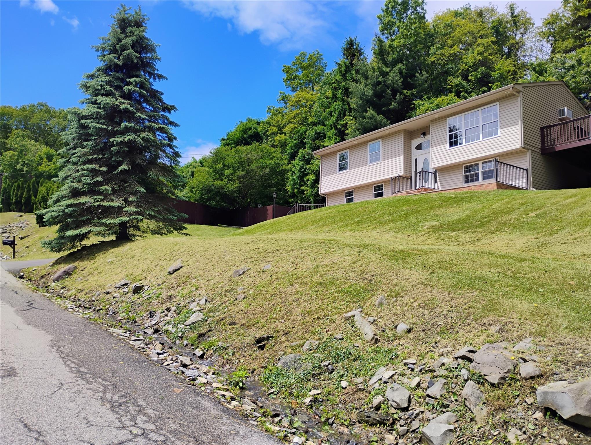 144 Reservoir Road, Marlboro, New York image 3