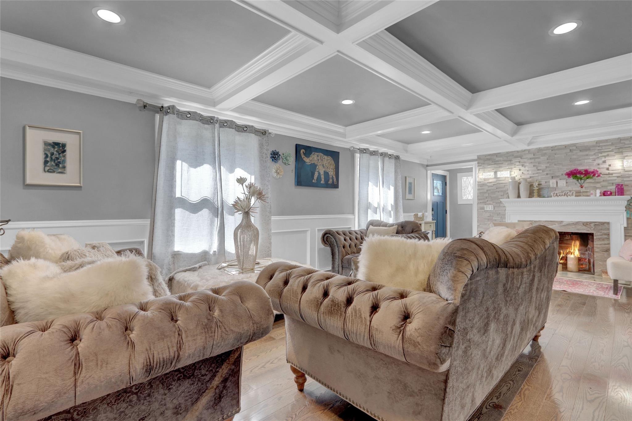 154 California Avenue, Freeport, New York image 3