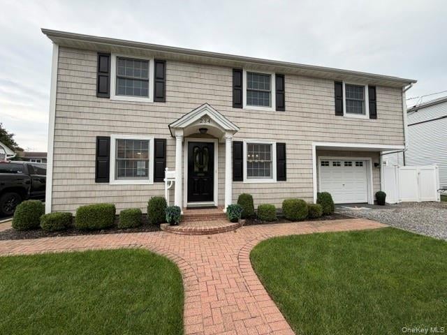 Photo of 234 Brook Street, Oakdale, NY 11769 (MLS # 1049112)
