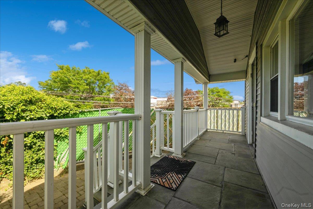 88 Vredenburgh Avenue