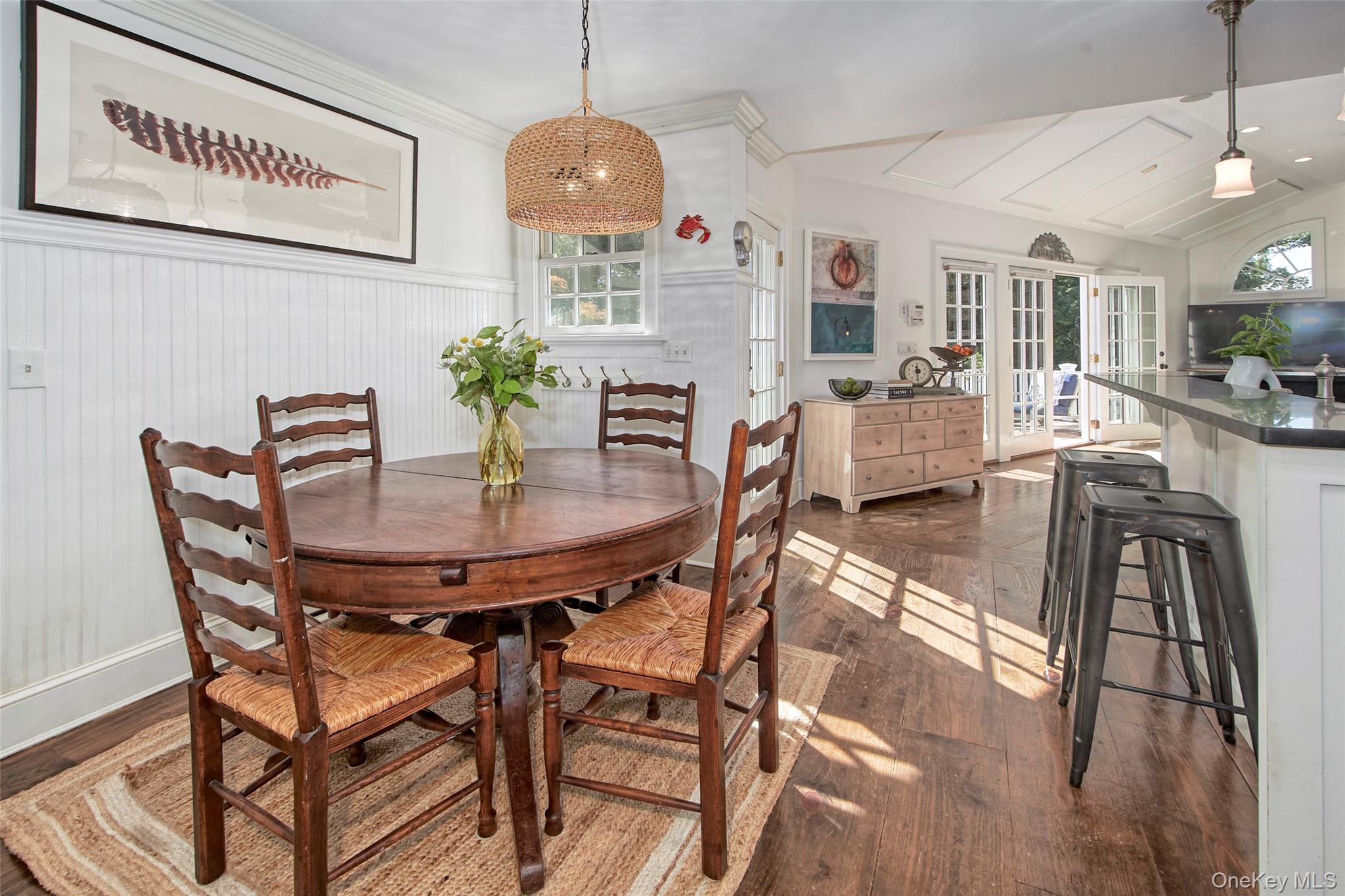 Chappaqua, New York 10514, United States, 6 Bedrooms Bedrooms, ,4 BathroomsBathrooms,Residential,Active,212151