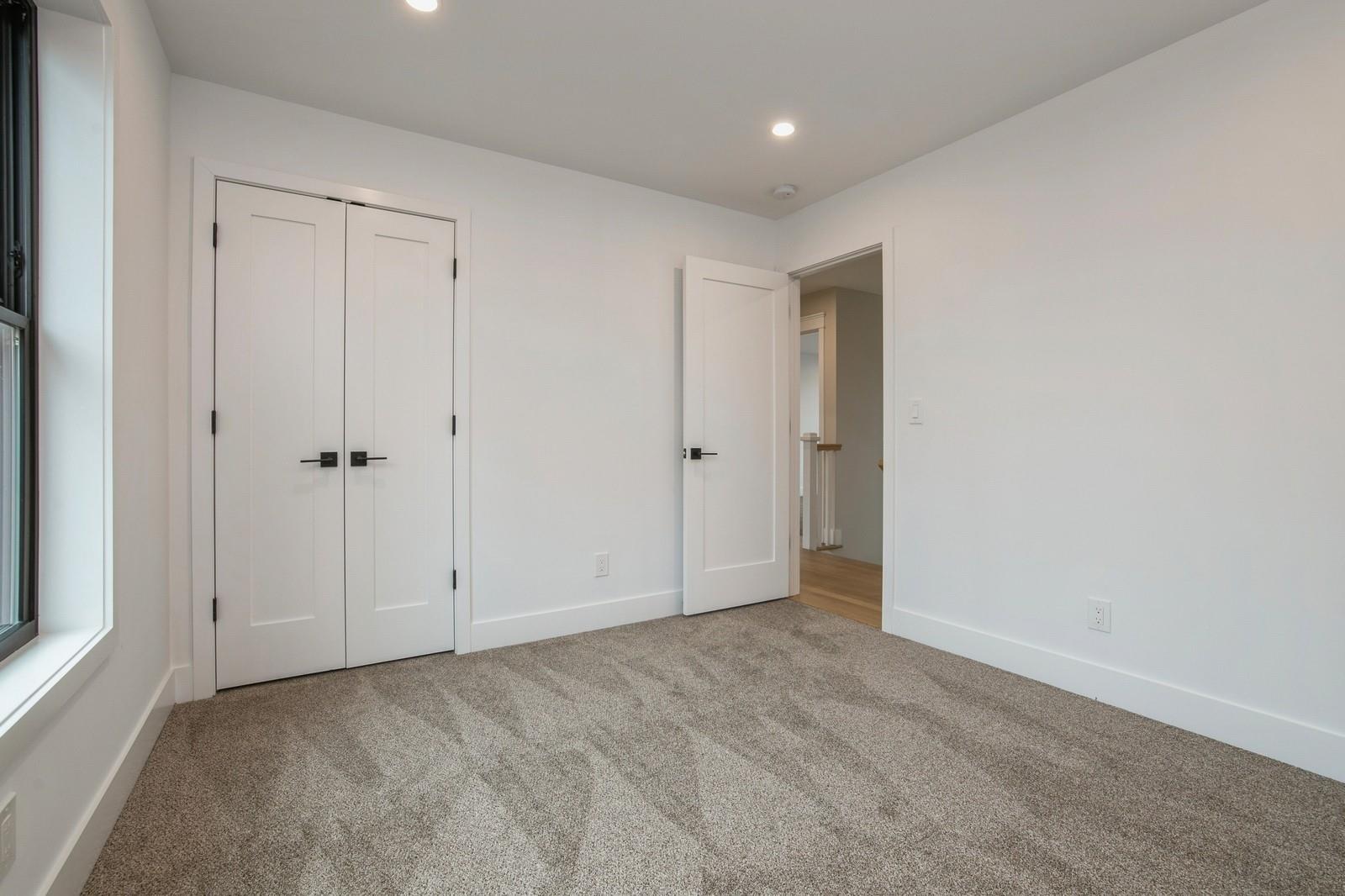 14 Ciliotta Lane, Port Jefferson Station, New York image 30