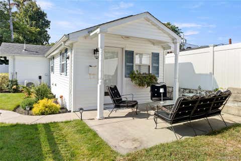Multifamily For Rent - 13 Tildean Lane Ln<br/> Nassau County, Bayville, NY 11709