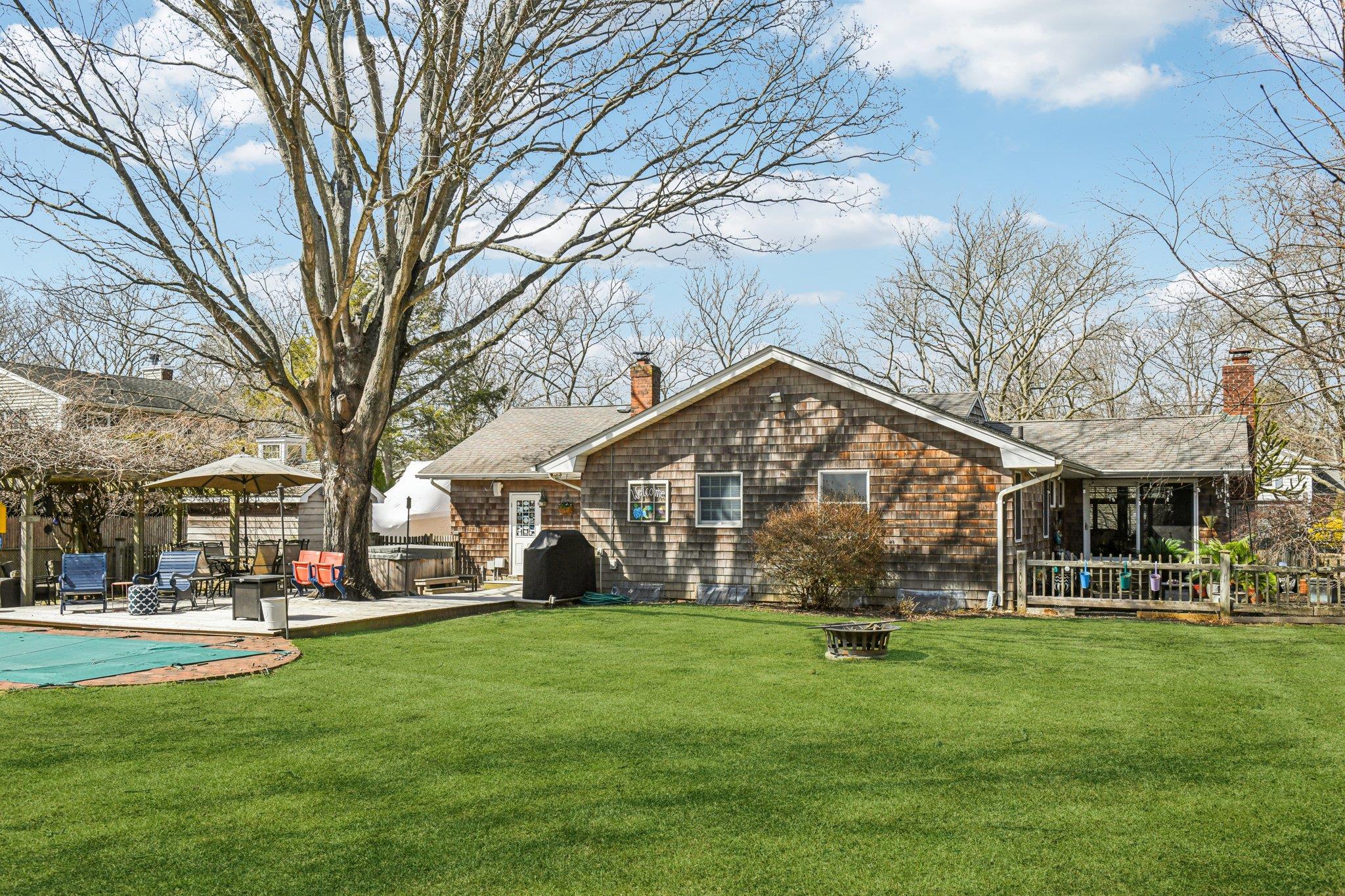12 Colgate Road, Greenlawn, New York image 31