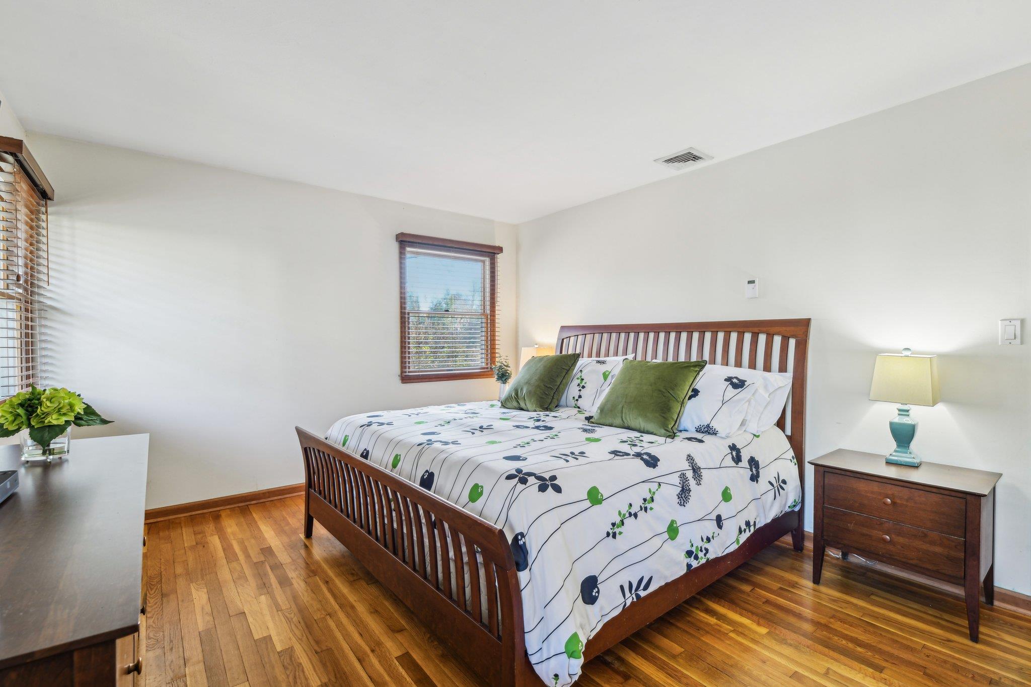 12 Colgate Road, Greenlawn, New York image 23