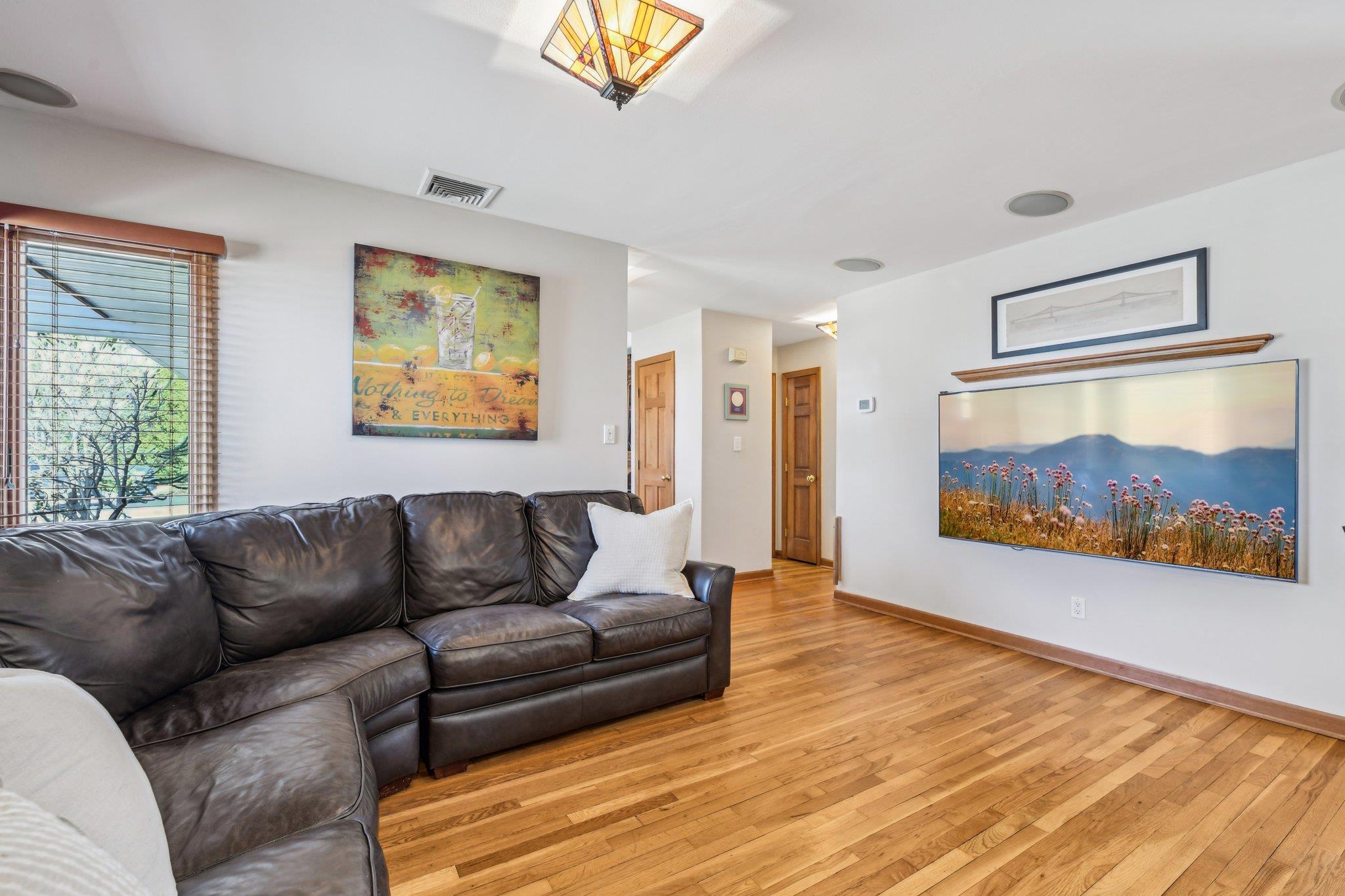 12 Colgate Road, Greenlawn, New York image 9