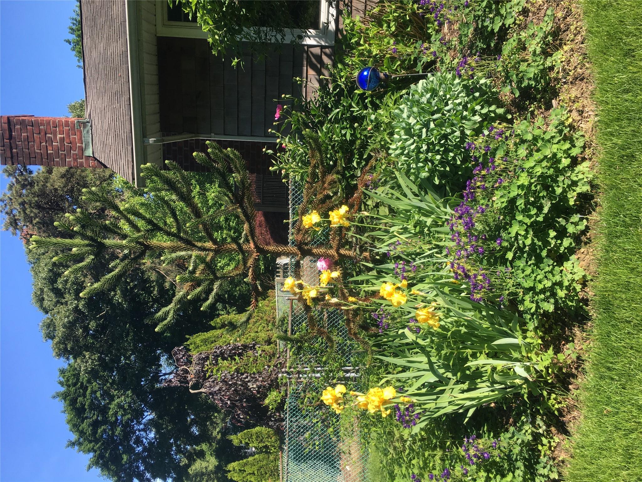 12 Colgate Road, Greenlawn, New York image 39