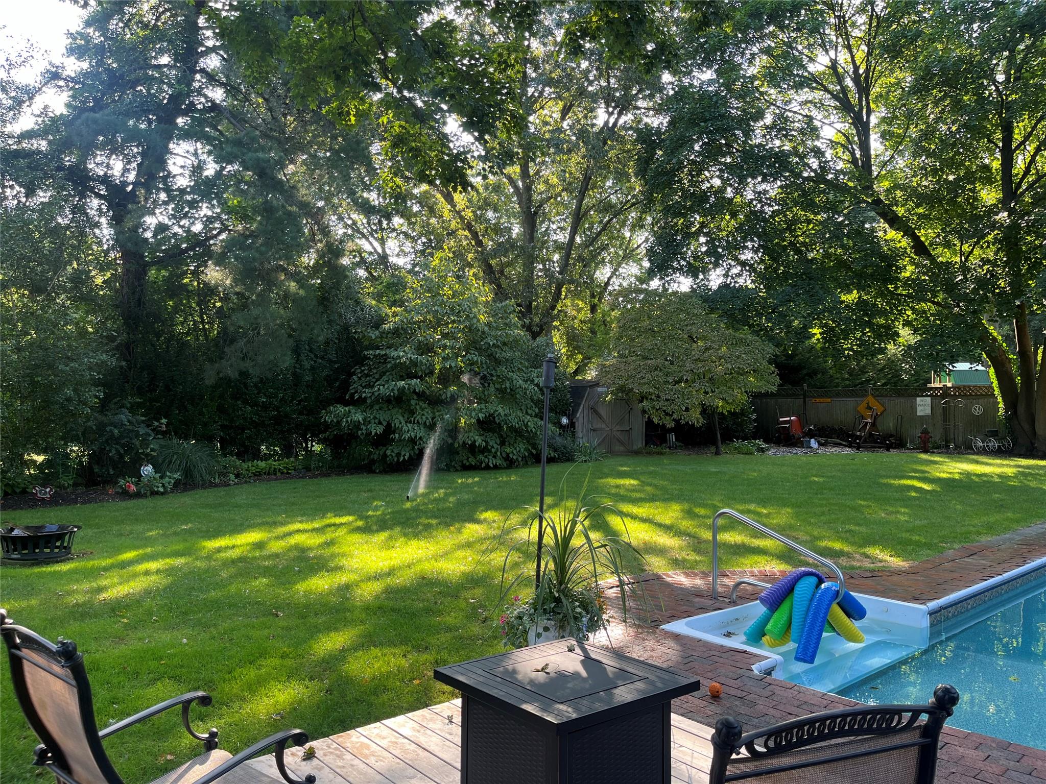 12 Colgate Road, Greenlawn, New York image 40