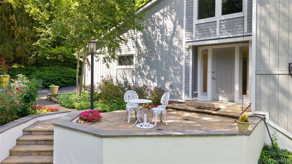 Photo of 170 Barger Street, Putnam Valley, NY 10579 (MLS # 1006773)