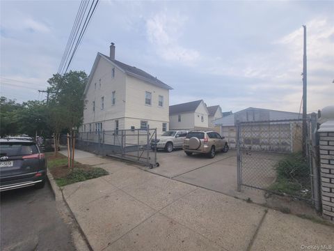 Multifamily For Sale - 12019 Linden Boulevard<br/> Queens County, Ozone Park, NY 11420