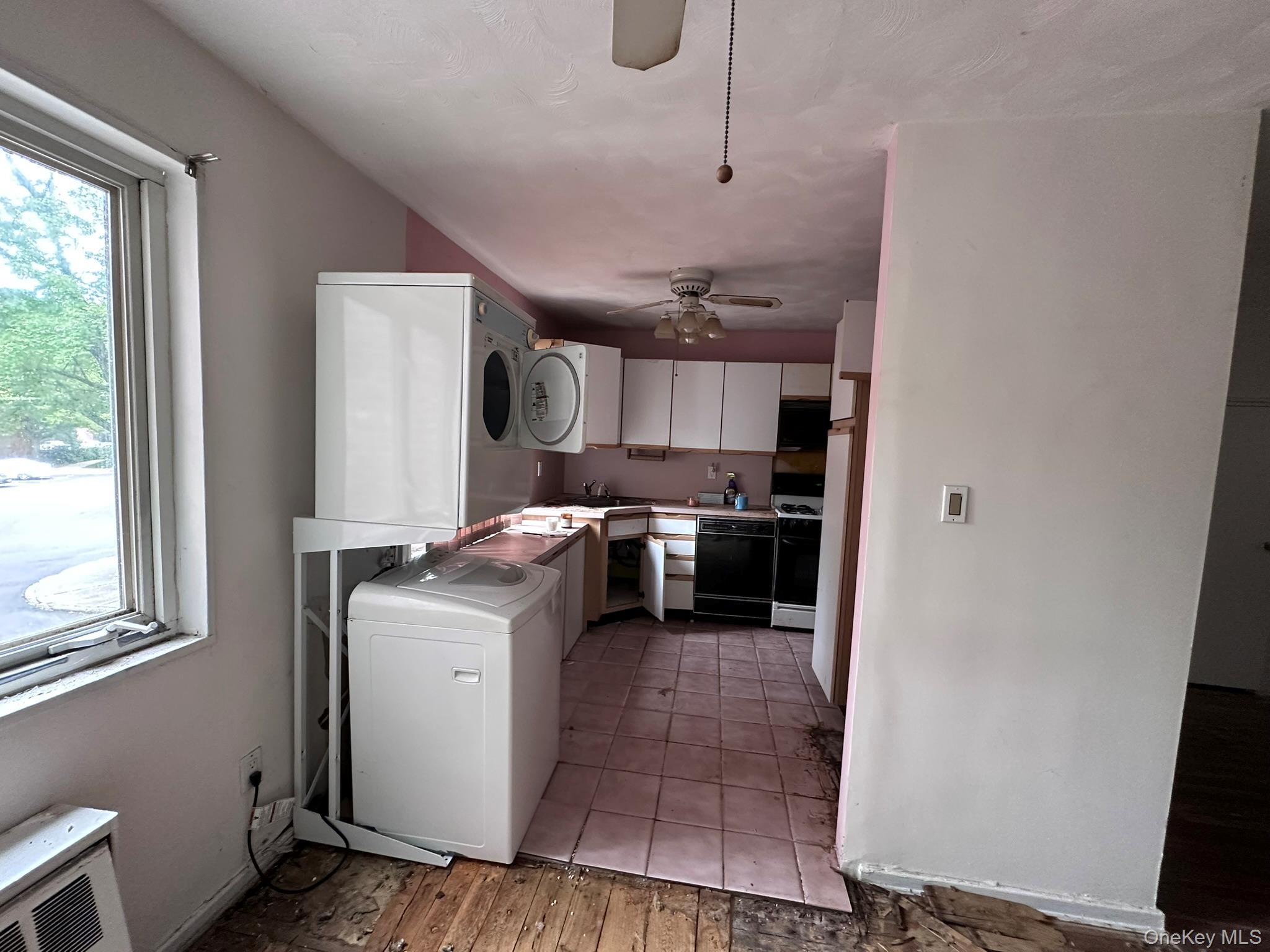 209-83 18th Avenue 199