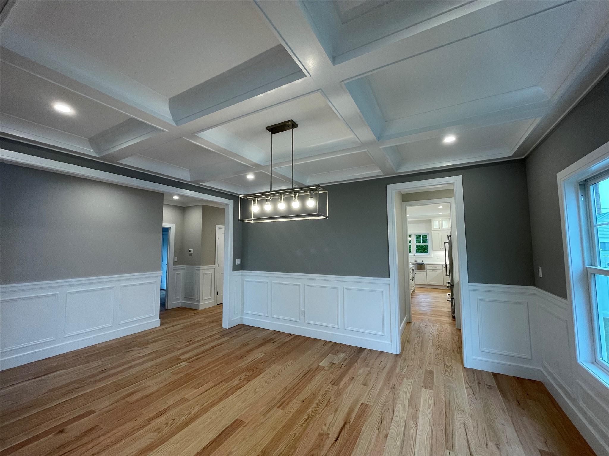 228 Latham Road, Mineola, New York image 9