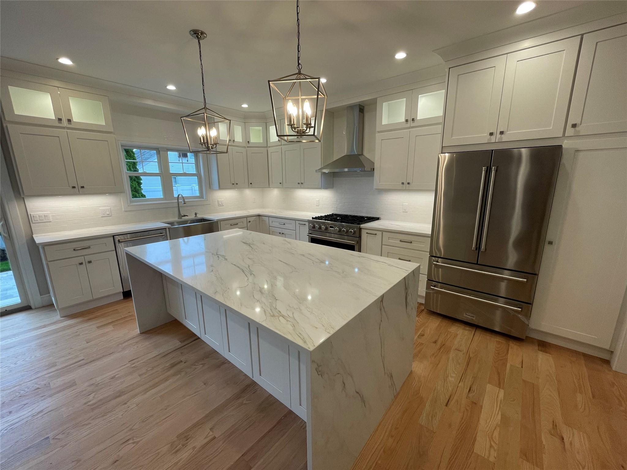 228 Latham Road, Mineola, New York image 12
