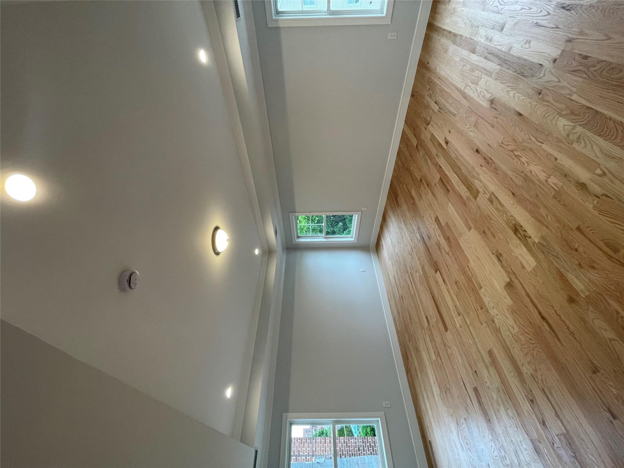 228 Latham Road, Mineola, New York image 17