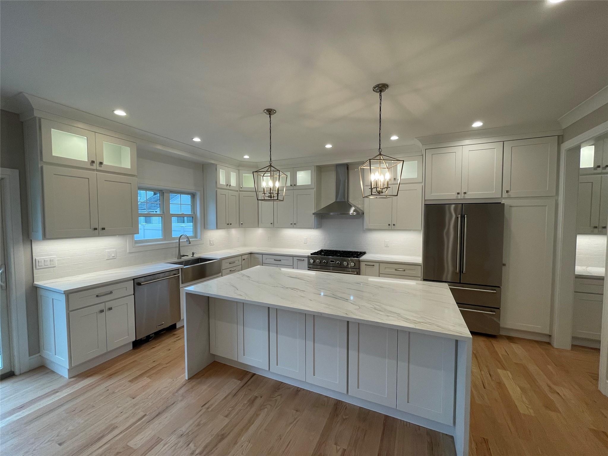 228 Latham Road, Mineola, New York image 11
