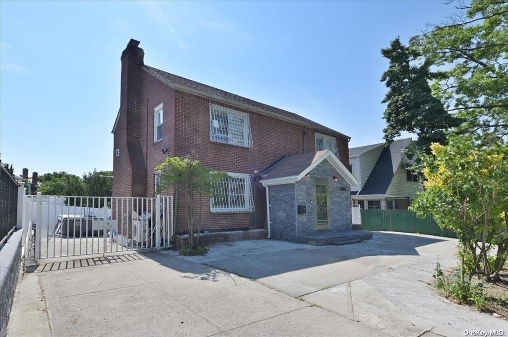81-08 Main Street, Kew Garden Hills, New York image 29