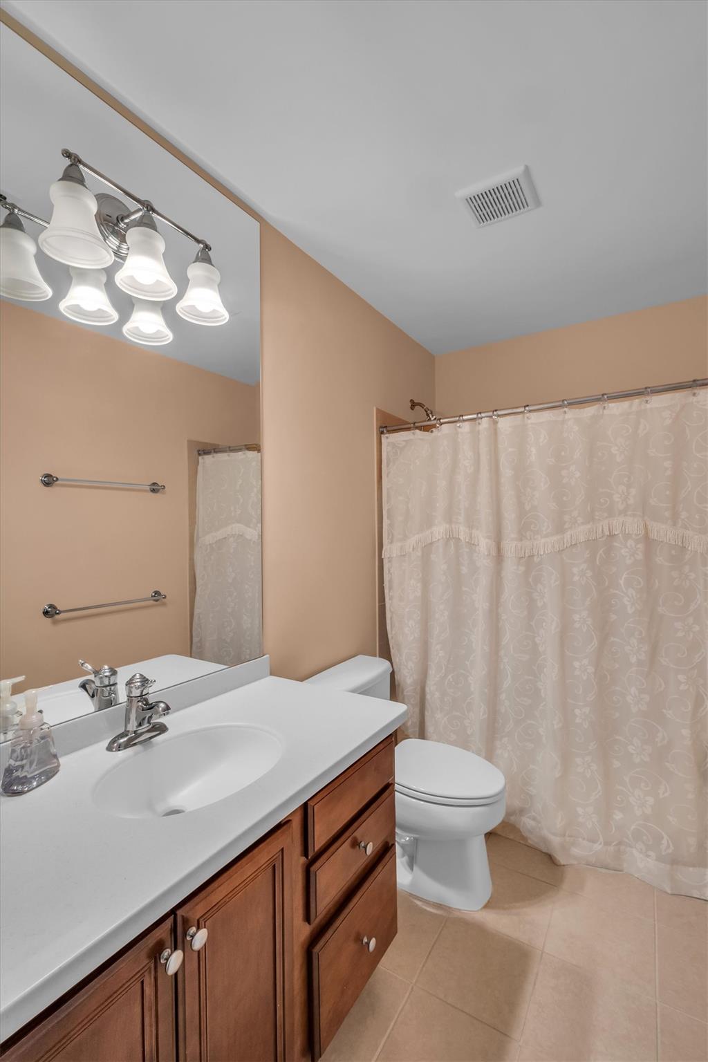 8 Woodstork Drive, Mount Sinai, New York image 22