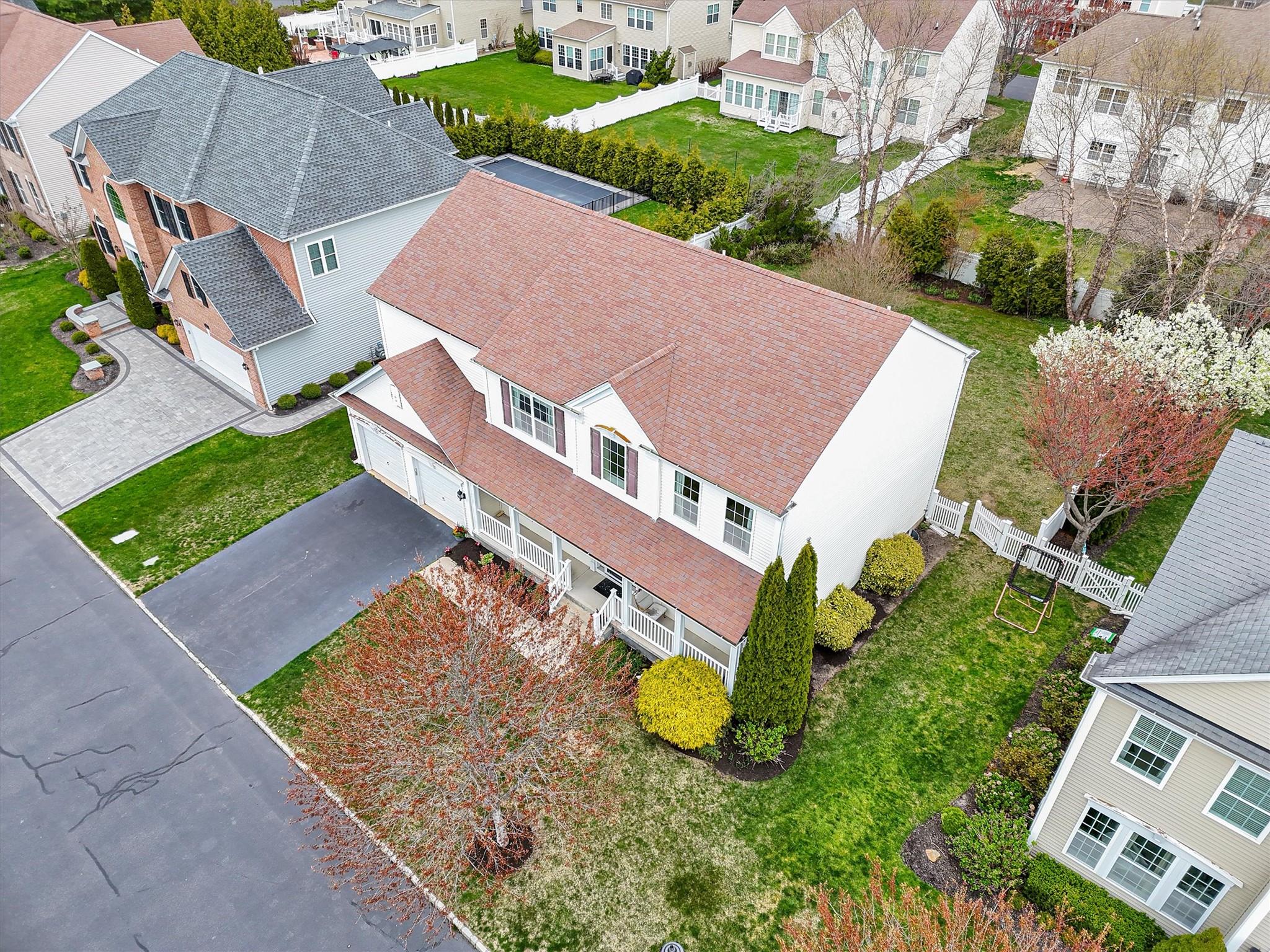 8 Woodstork Drive, Mount Sinai, New York image 28